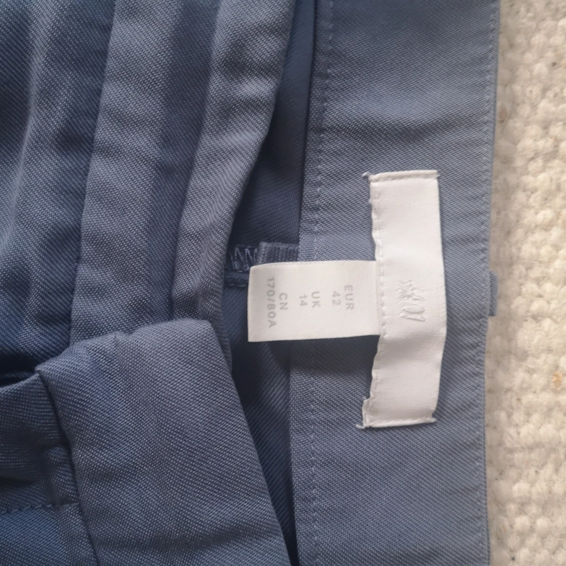 Gråblå kostymbyxor  - 91