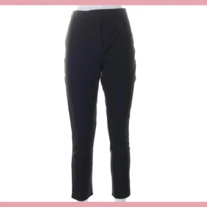 Kostymbyxor - Kostymbyxor från boohoo. Liten 36:a. Kan nog passa 34 också 🧚🏻‍♀️