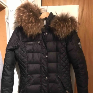  - 36 Buda från 2000kr 