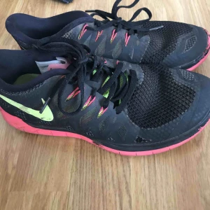  - Nike träningsskor i gott skick. Nypris 1100kr