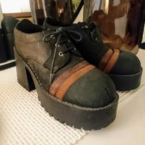Asballa vintage skor!✨Passar storlek 37-38