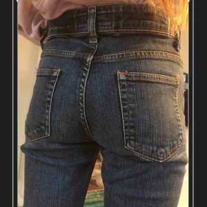  - Skitsnygga Acne Jeans! Använda 3 gånger, då dom är köpta i fel storlek... 😔 