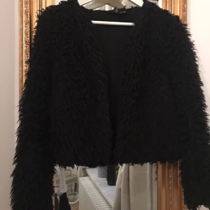  - Pälsjacka från hm