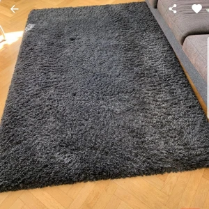  - Rya matta från Mio  Ca 147 × 205 Mörkgrå 