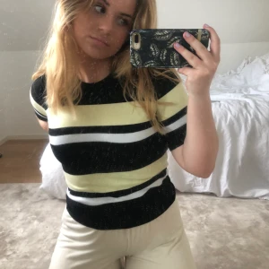 Supersöt topp - Supersöt topp! Priset är Exkl frakt 