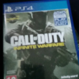 Call of duty infinite warfare  - Den funkar bra den är till ps4 frakt är 70 det blir 130