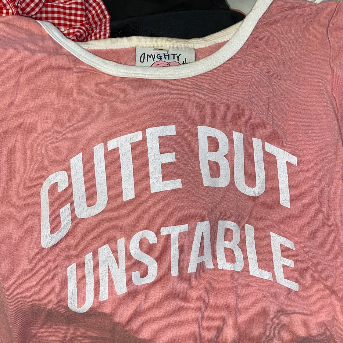 Cute but unstable t-shirt - 90