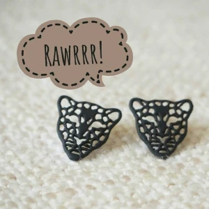  - 35:-SEK material : nickel, rodium skickar inom Sverige mot porto.  har Swish!! ✉