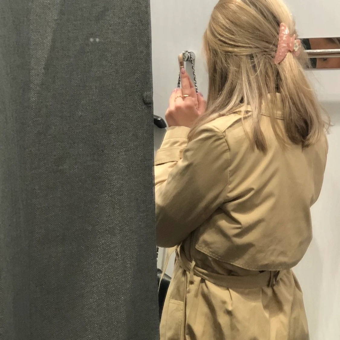 Beige trenchcoat  - 90