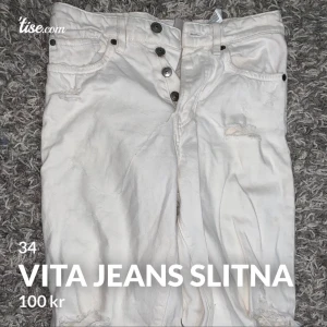 Jeans vita  - Använda 1 dag under ett studentfirande. 