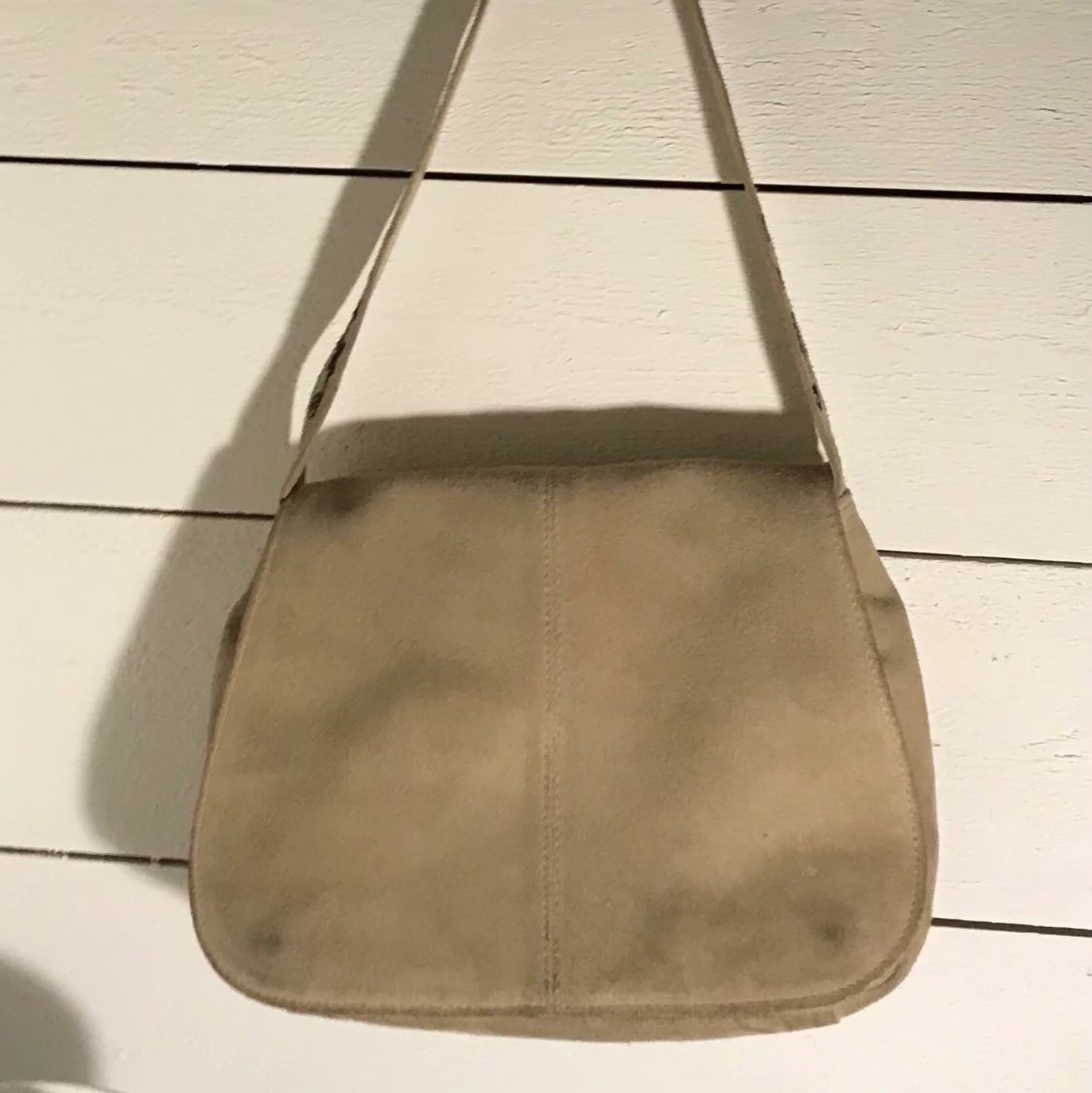 Beige axelväska - 90