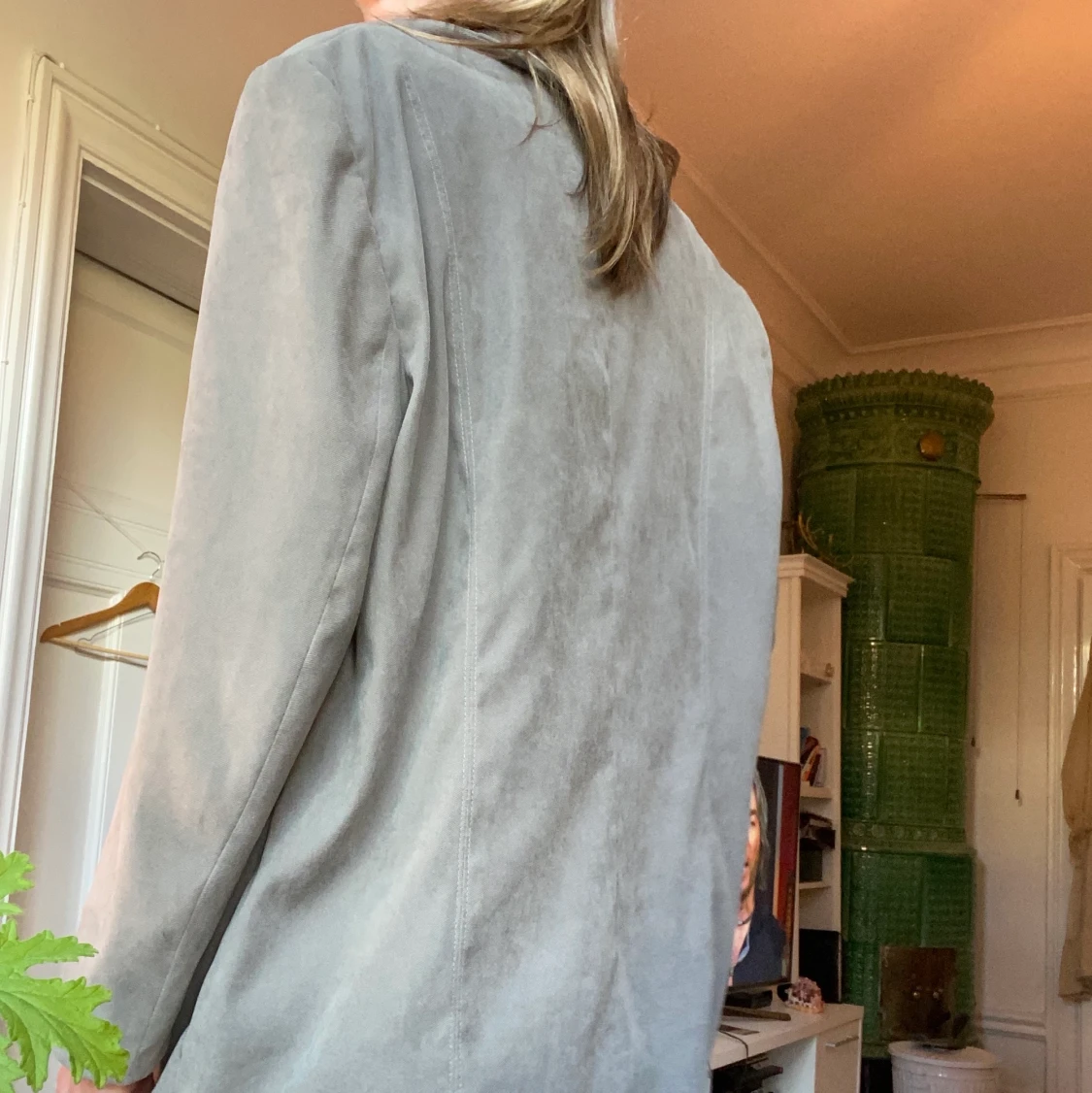 Pudergrön kostymjacka med krage - 91