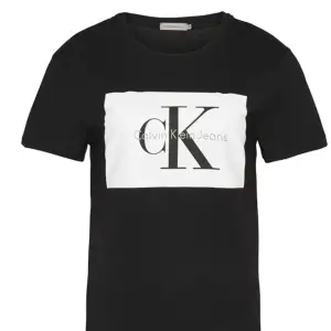 En Calvin Klein t-shirt storlek Small