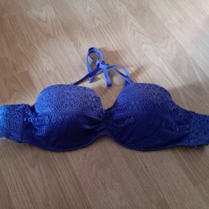 Bikni topp - Köpt på cubus 2019 aldrig använd 