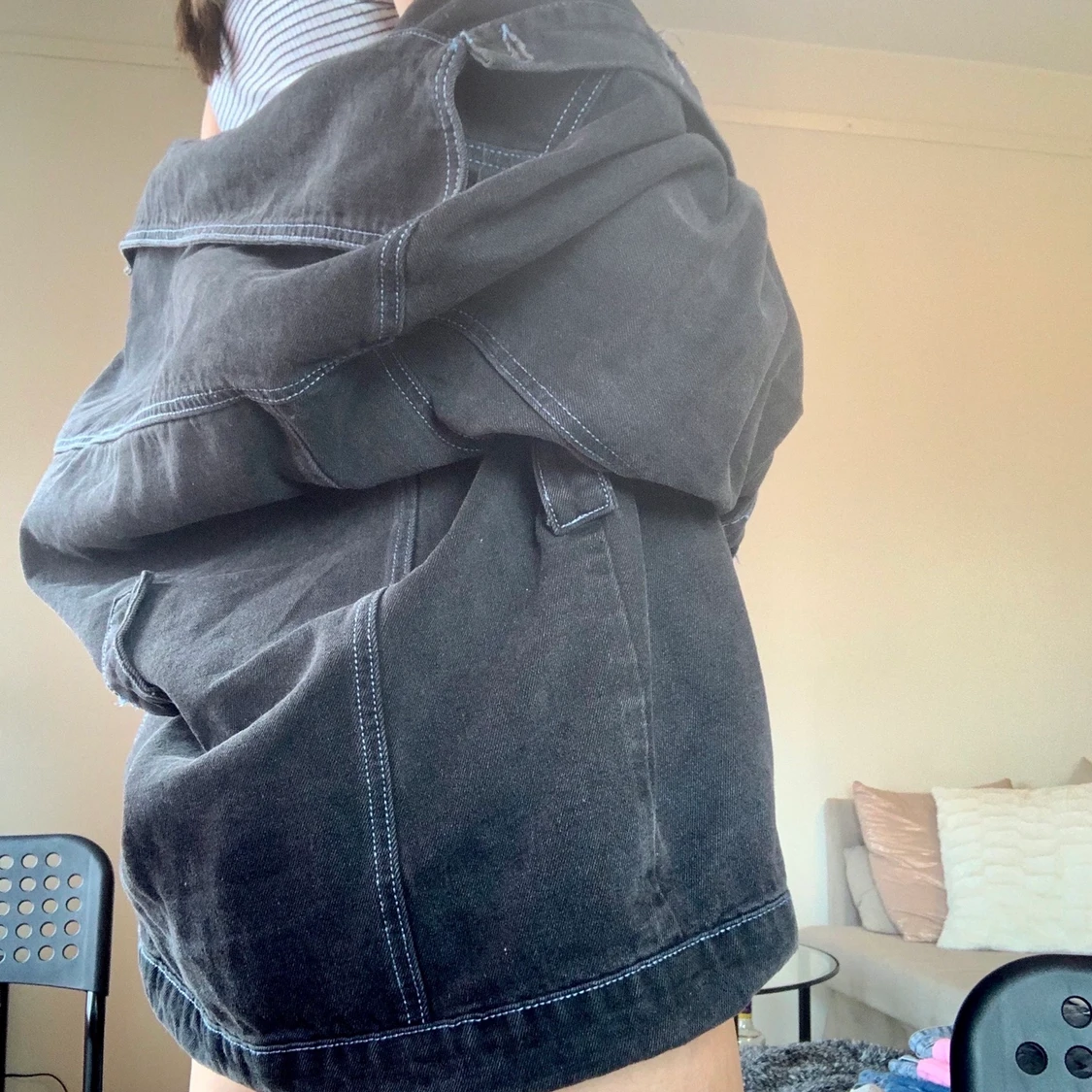 Grey jean jacket from boohoo - 90