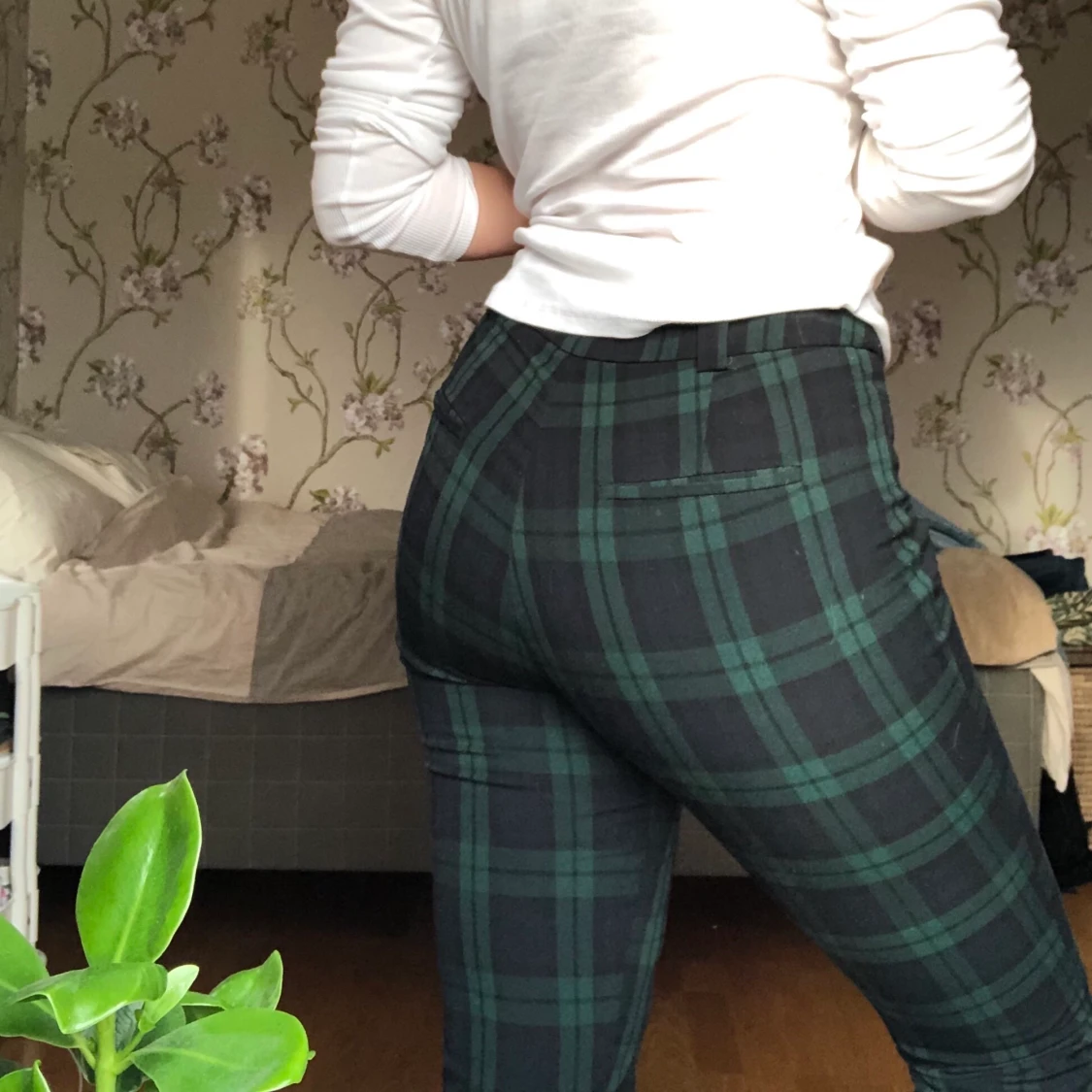 Rutiga kostymbyxor Mango - 90