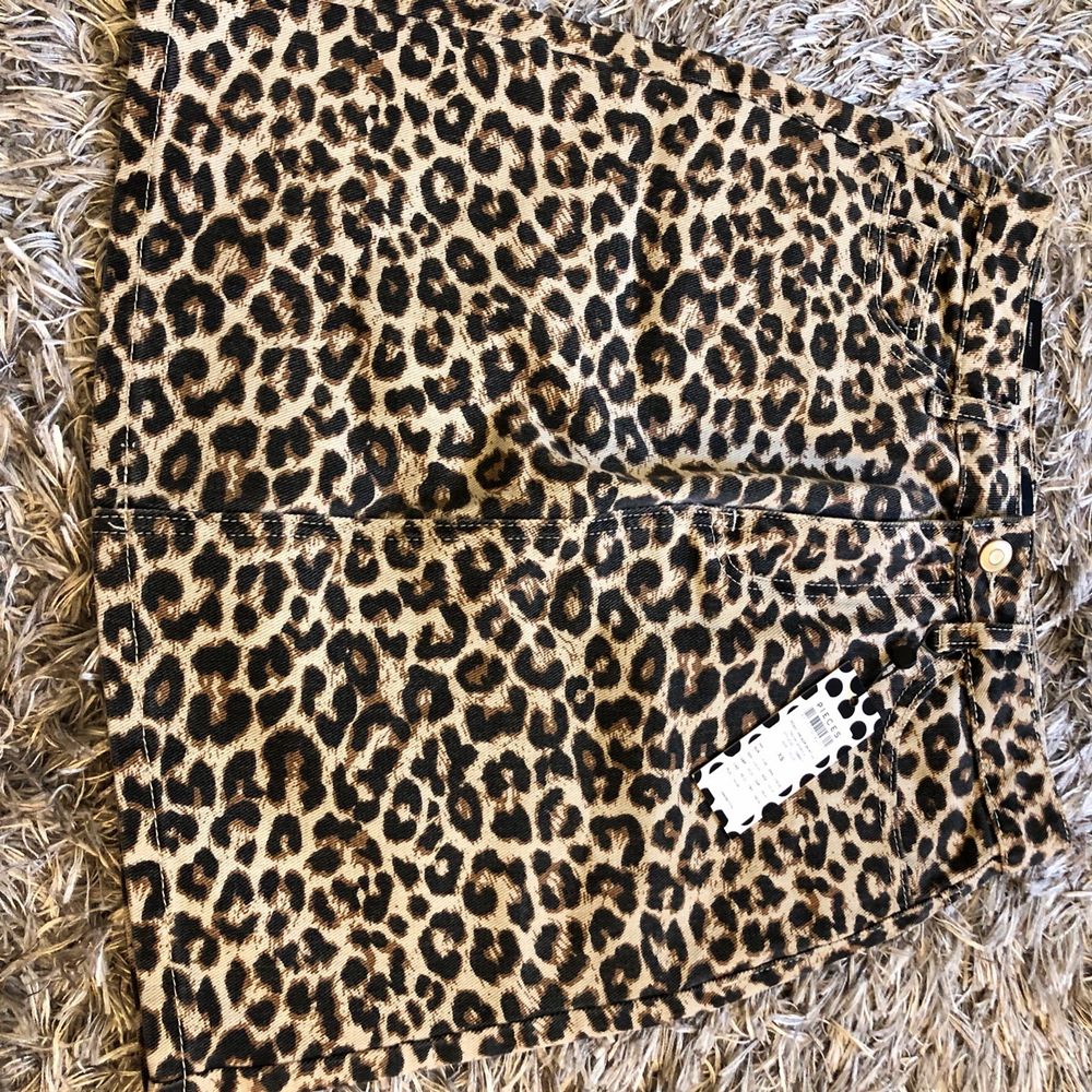 Leopard mönstrad kjol | Plick Second Hand
