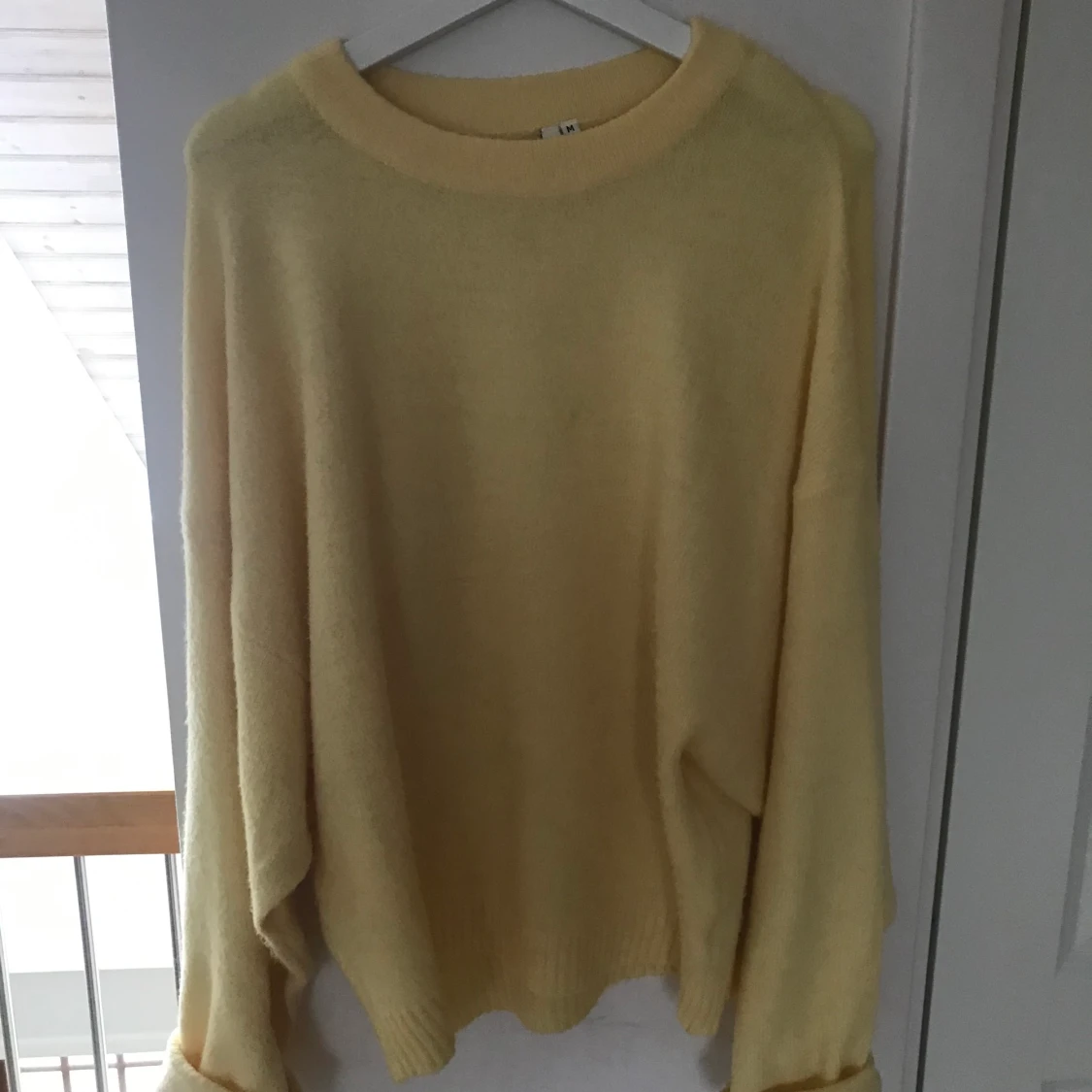 Stickad Tröja Från Nelly - 90