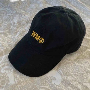  - Väldigt fin keps från WM3 som sitter som en smäck! Bra skick❤️ Du som köpare står för frakten 🥰🥰