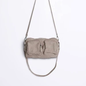 Jättefint skick väska  - Väska från Gina tricot, superfin