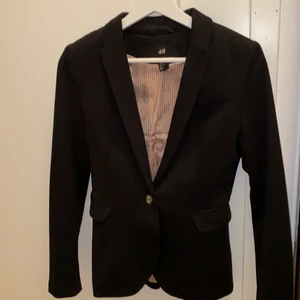 Kavaj  - Fin kavaj hm storlek 34 