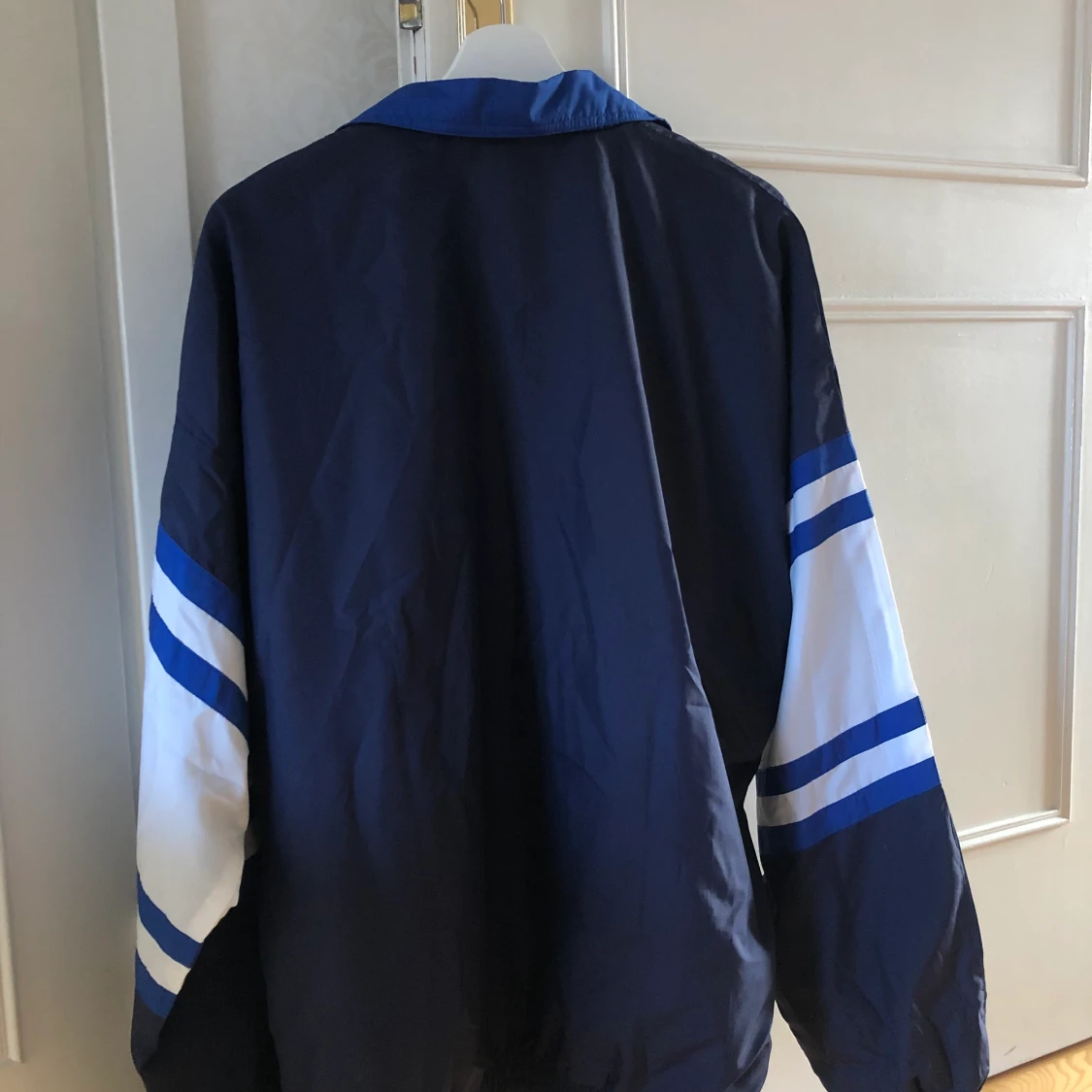 90s Vindbreaker - 91