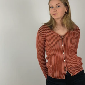 vintage Marlboro Classics top - Vintage orange/randig Marlboro Classics top🧡 passar strl S-L