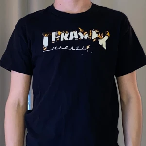 Thrasher t-shirt svart - Storlek L. Använd ca 5 gånger. Skick: 10/10. Org. pris 250kr. Betalning via swish köparen står för frakten.