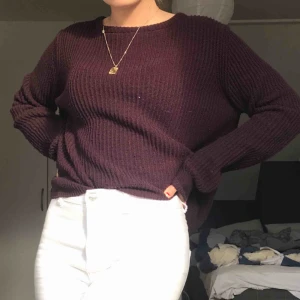  - Sweater från Pull&Bear i bra skick, köparen står för frakt! <3