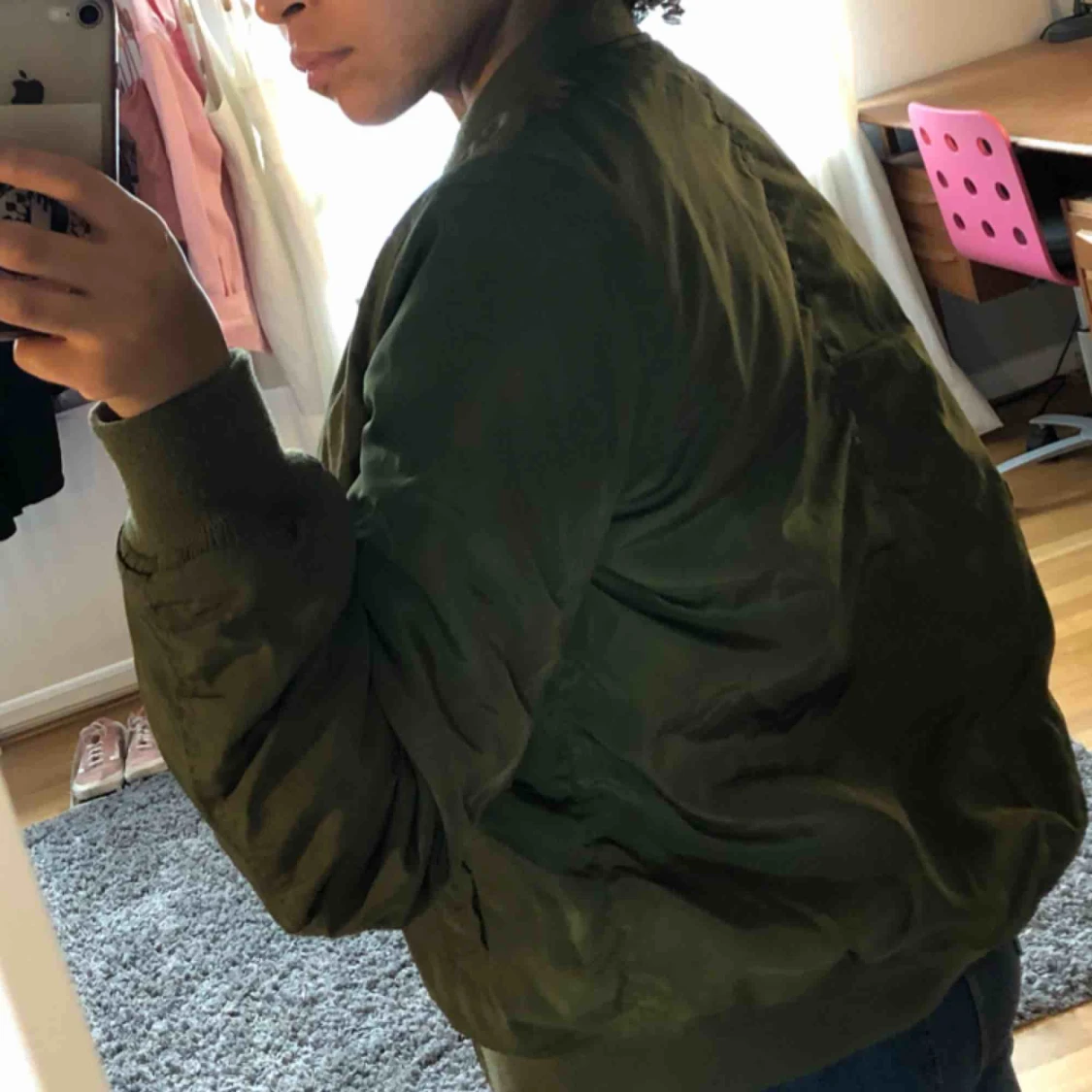 Grön bomberjacka - 91