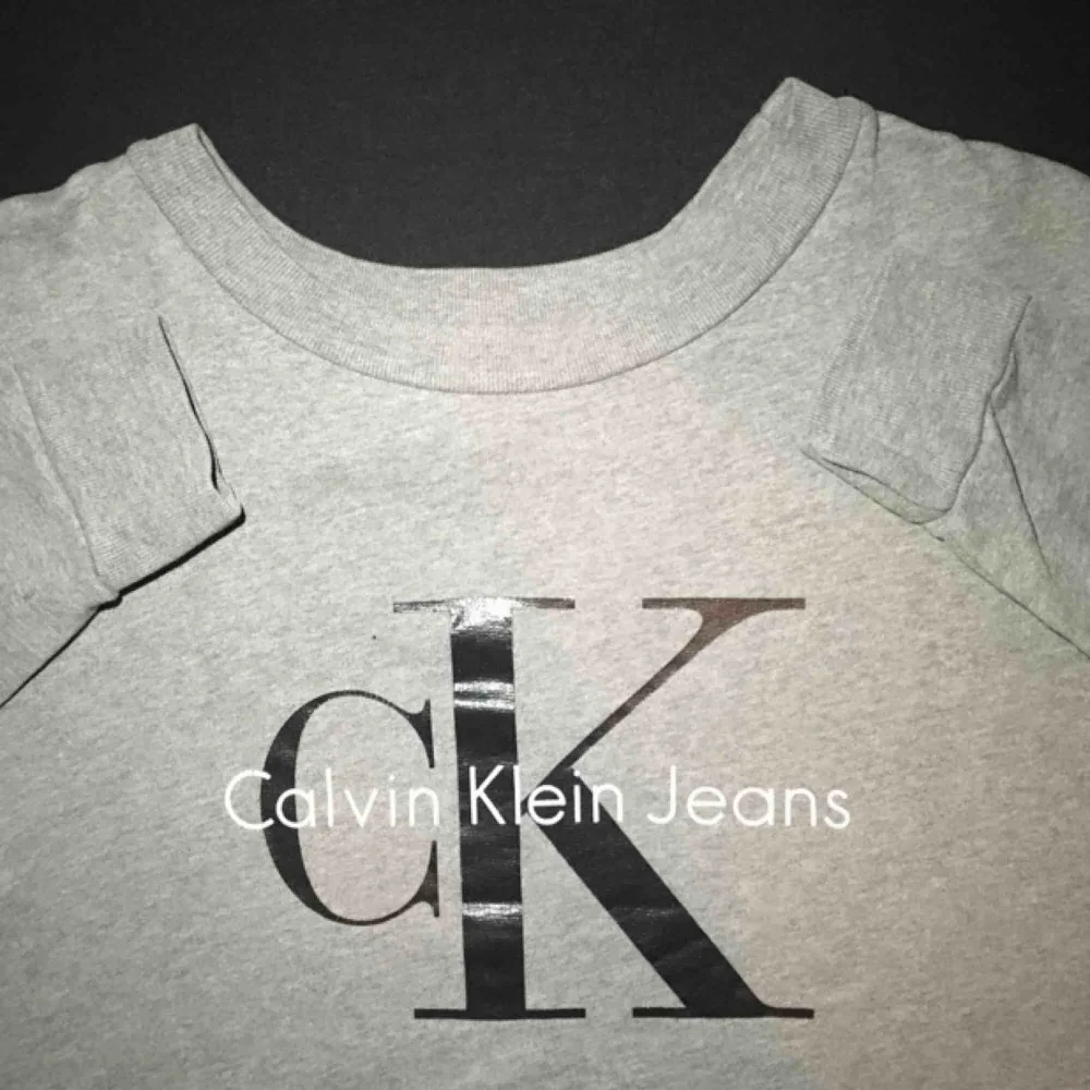 Calvin Klein logo tröja. Fint skick. Hoodies.