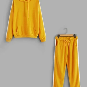 Gul set - Använd 2 ggr,  jätteskönt set