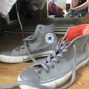  - Snygga Chuck Tyler Converse helt nya! Använda Max 3 gånger! Behövs bara städa lite! 