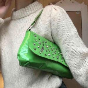  - Rolig väska som jag endast använd 1 gång på en skiva! I nyskick🦖 frakt tillkommer