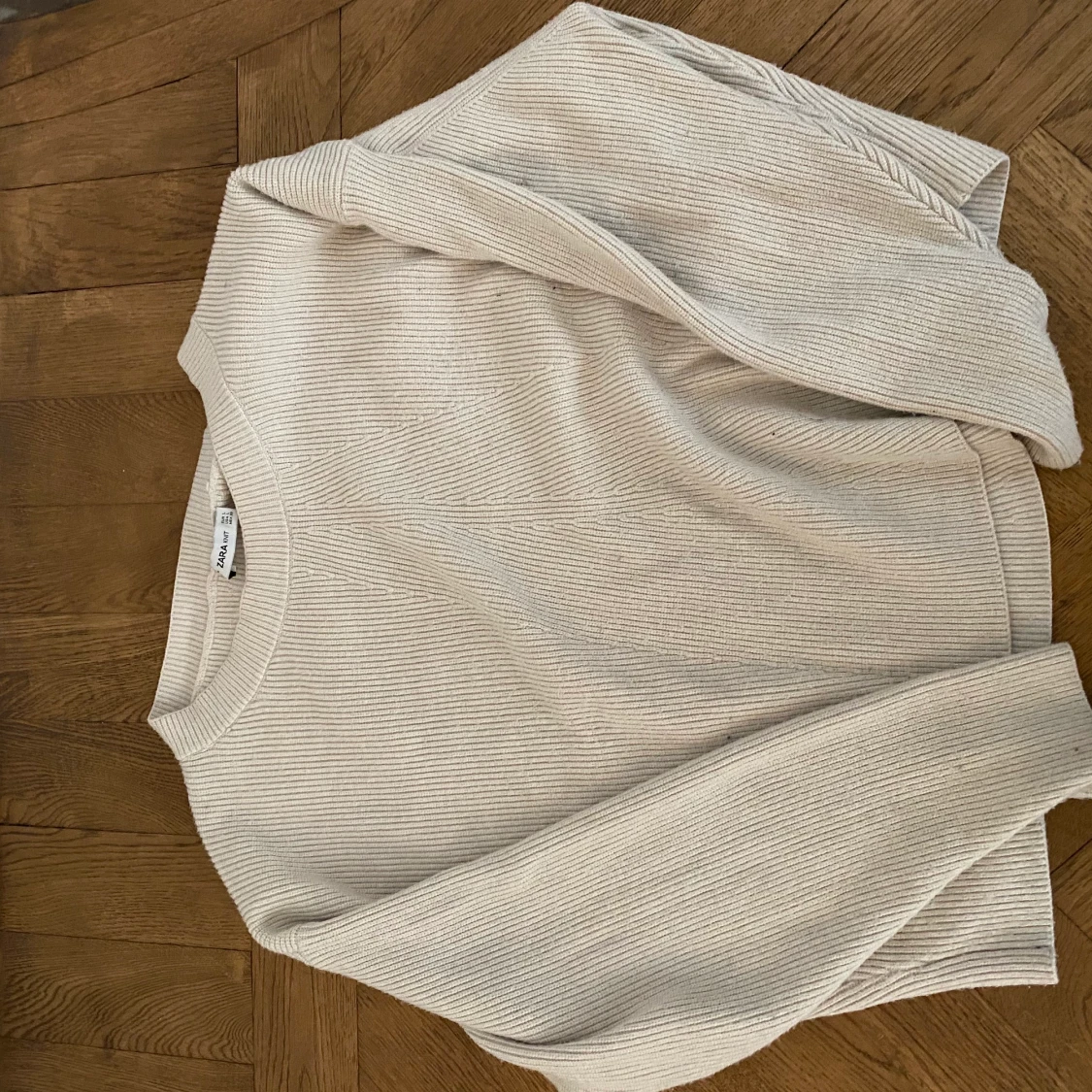 Zara storlek L - 90