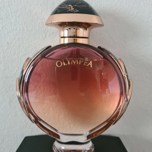 Paco Rabanne Onyx parfym, collectors edition. 80 ml - Helt ny! Använd endast 1 gång för att prova doften. 80 ml. Köpt för 715:-. 