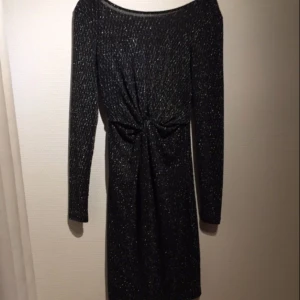  - En festklänning i bra skick 