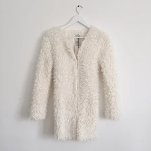  - Höstjacka, oanvänd med lapparna kvar. 