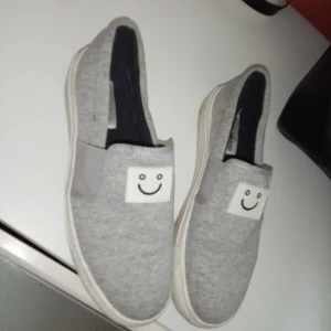 Skor 40 - Bra skick finns i Huddinge 🙂