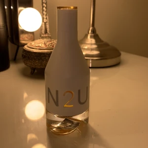 Parfym - En helt oandvänd parfym (50 ml) från Calvin Klein äkta, säljer på grund ut av att jag inte andvänder den. FRI FRAKT