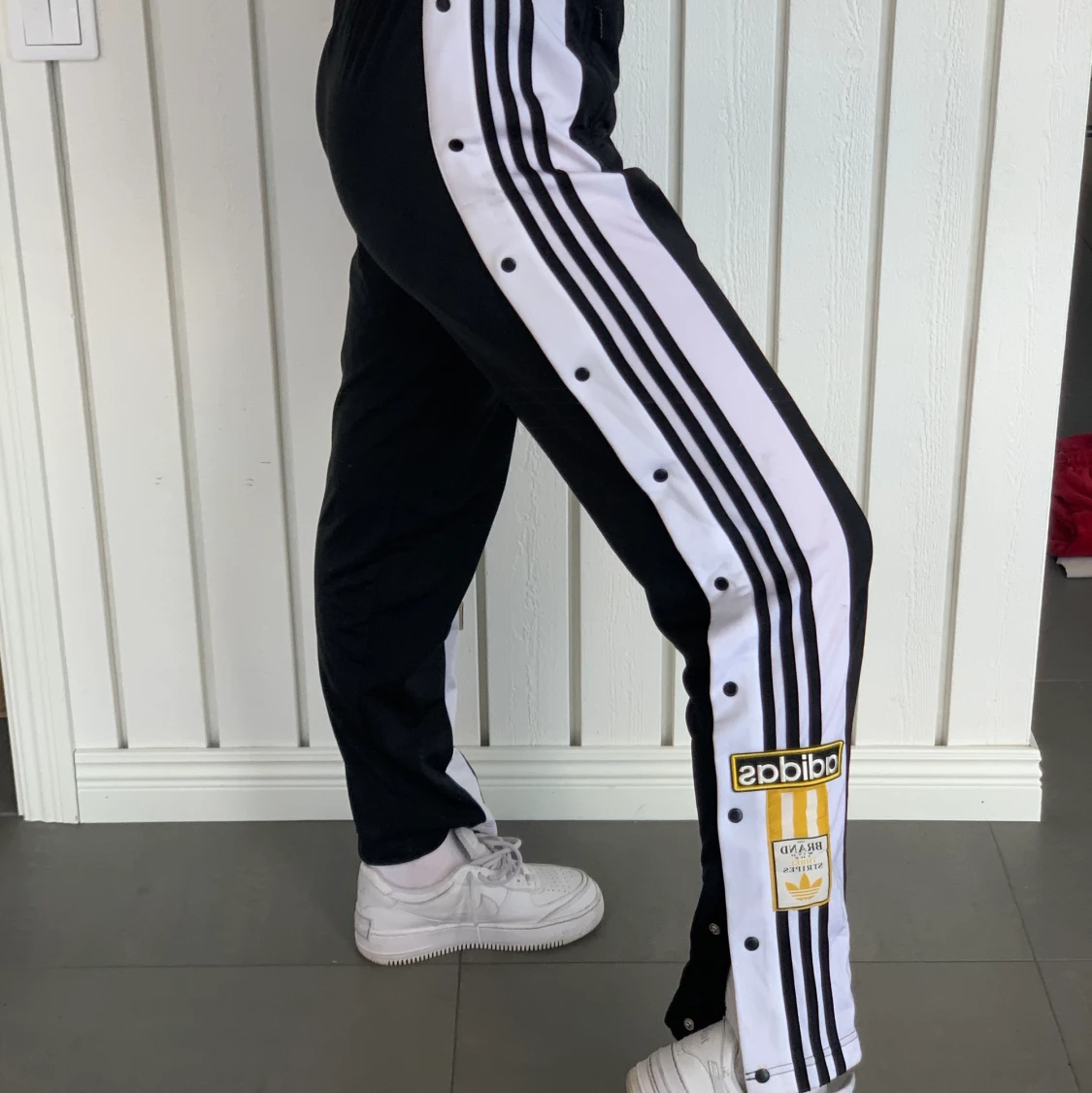 Adidasbyxor 