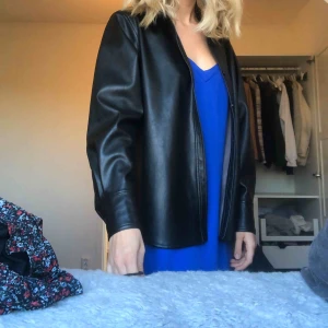  - Ascool fejkskinn jacka/skjorta.