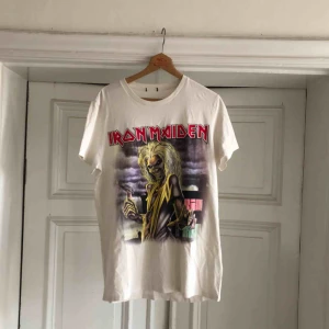  - Kan hämtas i Uppsala eller skickas mot fraktkostnad.