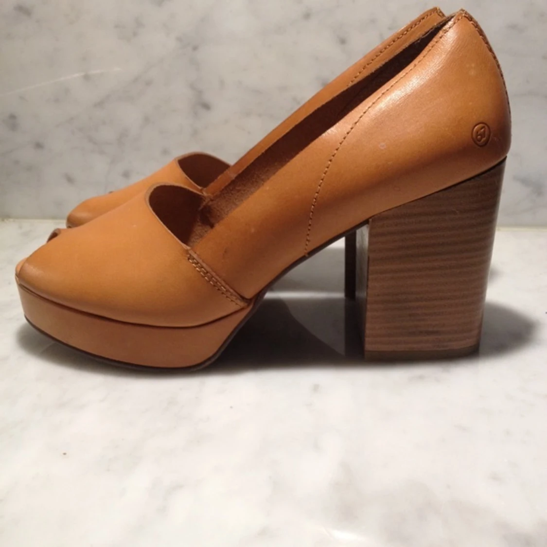 Peeptoe-klackar från Sixtyseven. Knappt använda, i nyskick. Superfina. Klackhöjd 9 cm - 1412687154