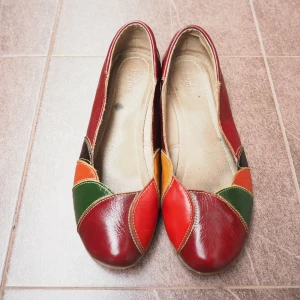  - begagnade skor  äkta läder 