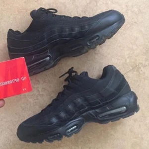  - Svarta air Max 95! Storlek US 10