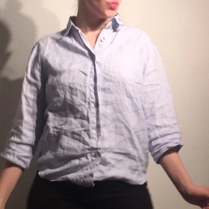  - Linneskjorta. Fint skick!  +45 för frakt