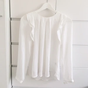  - Från BikBok, storlek XS, men mer som en S. Frakt ingår, betalning via swish ⭐️