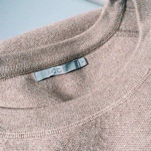  - COS WOOL DRESS | 55%wool, 45% cotton | size SMALL but falls bigger! 