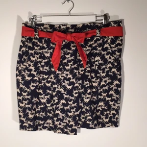  - Funky wallet skirt, horse pattern and orange belt